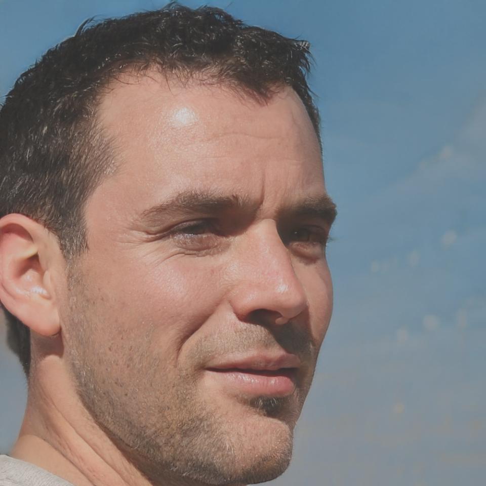 Alejandro Torres, especialista en emprendimiento de recuperación